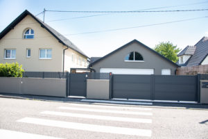 clôture, portail motorisé, aluminium, portillon